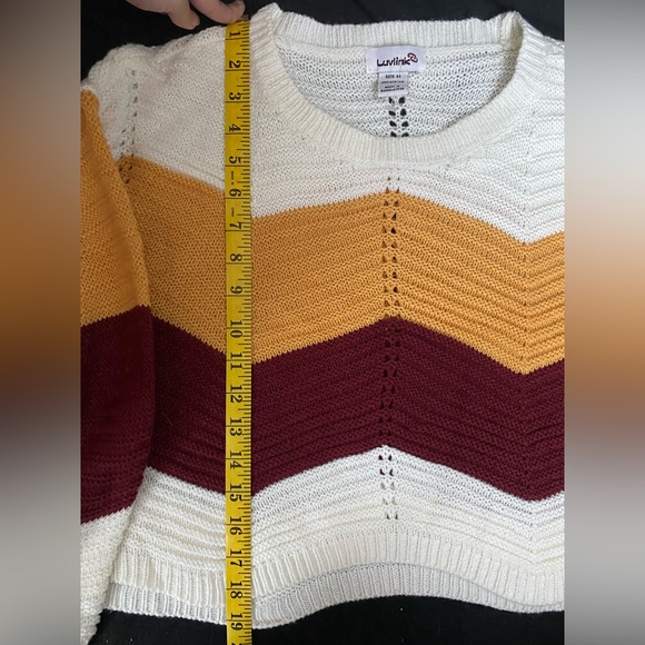 Luv link cropped sweater size medium - Picture 8 of 12